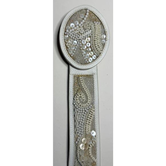 Chico’s Mother Of Pearl Beaded Designer White Leather Belt New - Picture 3 of 16